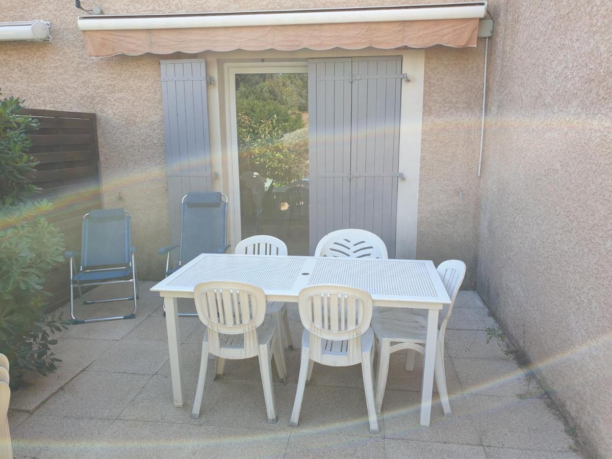 Maison résidence Mas des Vignes Calvisson Extérieur photo