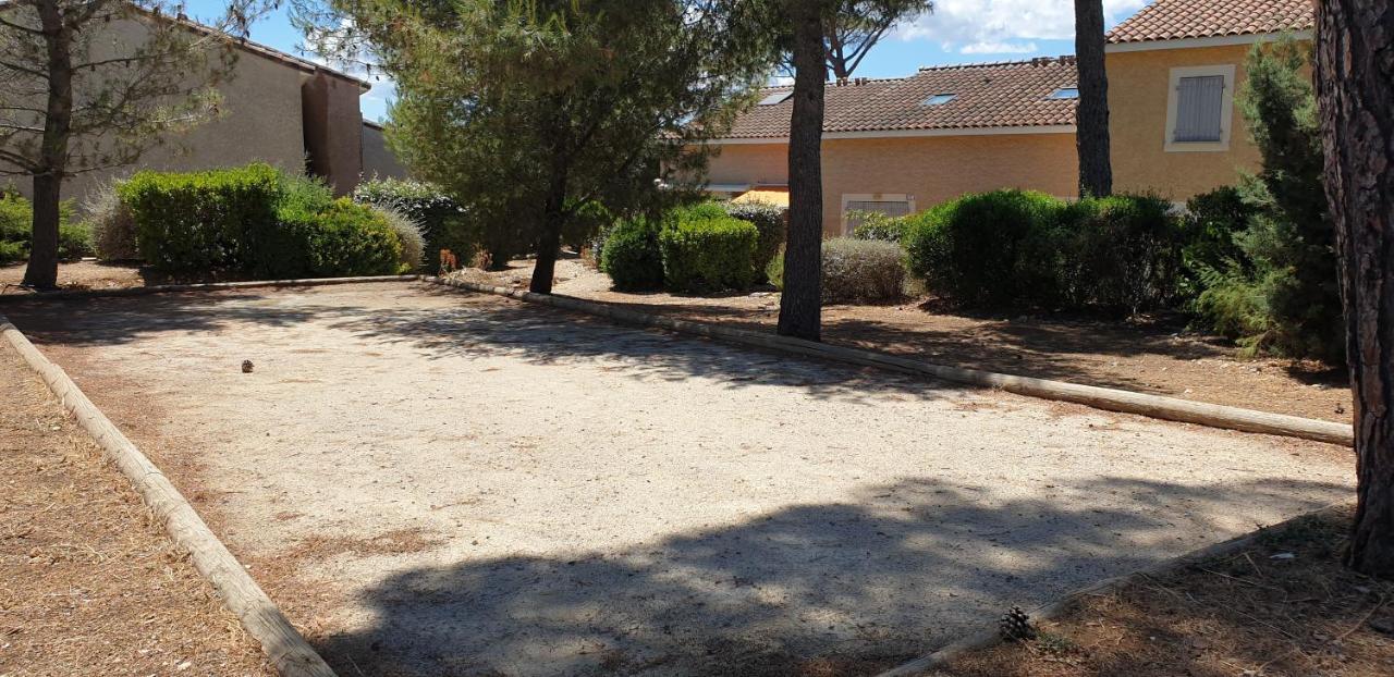 Maison résidence Mas des Vignes Calvisson Extérieur photo